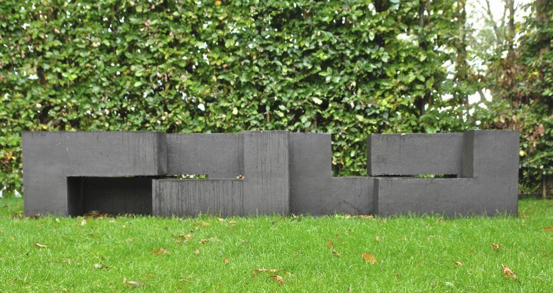 objecten in tuin, strakke blokken, 3D 